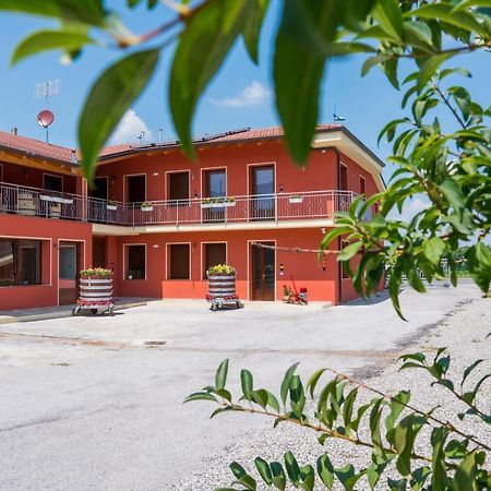 Vino E Turismo Hotell San Defedente di Cervasca Exteriör bild